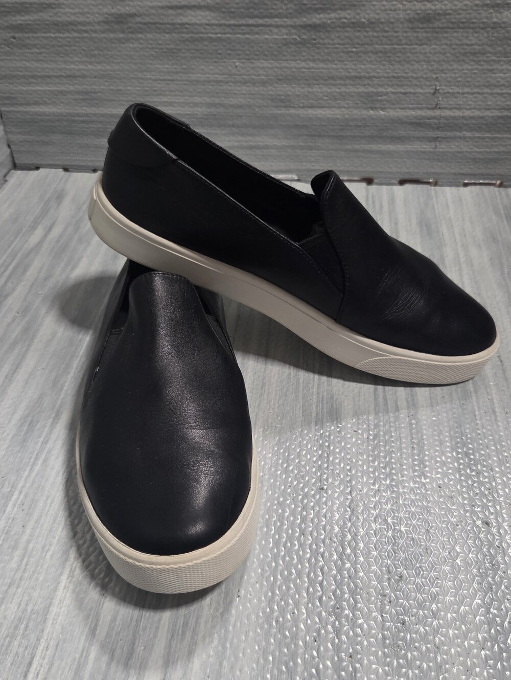 Cole Haan Grand Pro Spectator Slip On  Black Leather Size 8.5